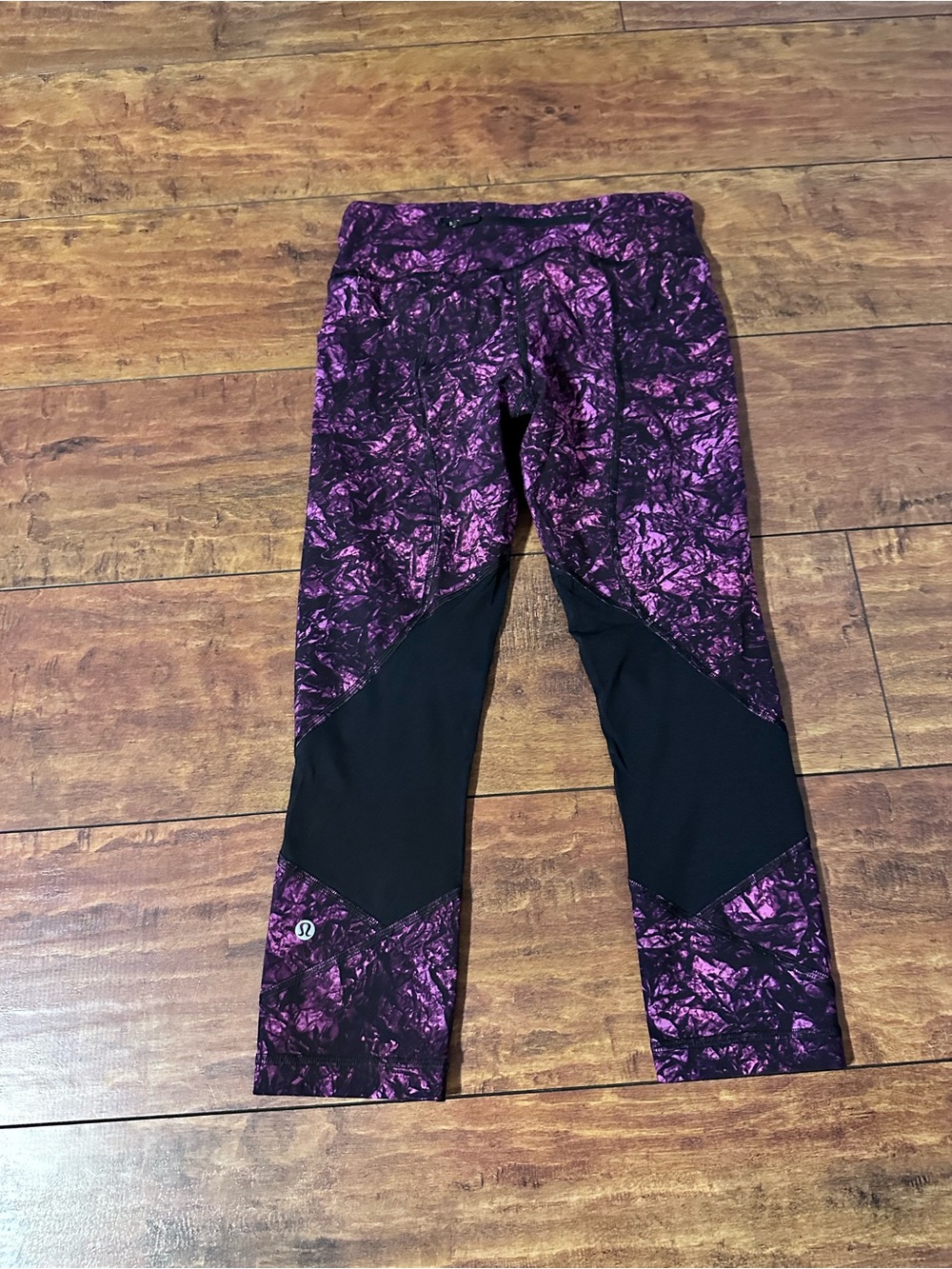 Lululemon Pace Rival Crop in Undercurrent Grapealicious